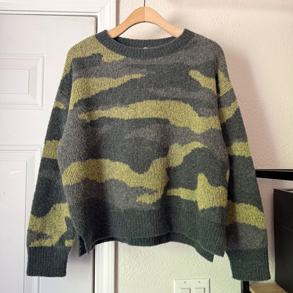 MARGARET O'LEARY green wool knit camo camouflage boxy cropped pullover sweater